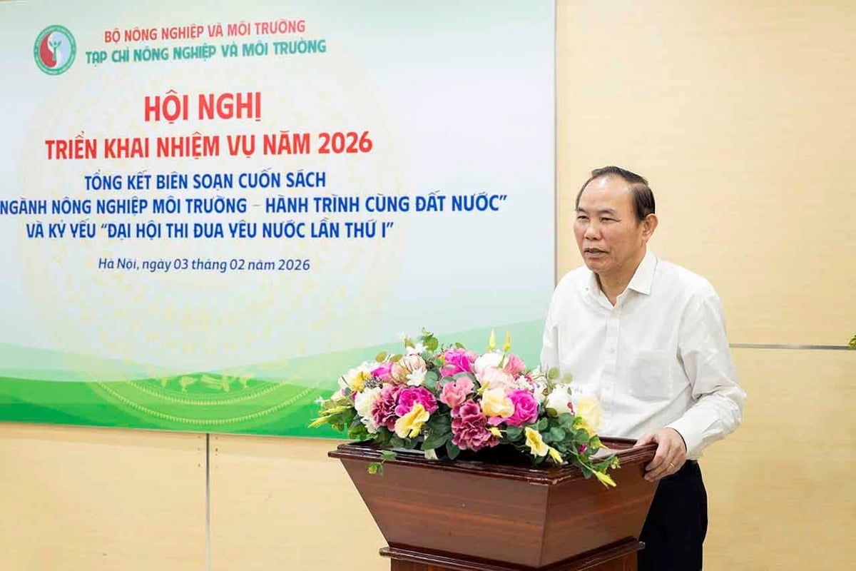 Thứ trưởng Phùng Đức Tiến phát biểu chỉ đạo Hội nghị. Ảnh: Minh Thành.