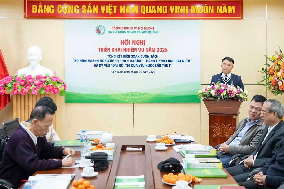 TS Đào Xuân Hưng, Tổng biên tập Tạp chí Nông nghiệp và Môi trường phát biểu tại Hội nghị. Ảnh: Minh Thành.