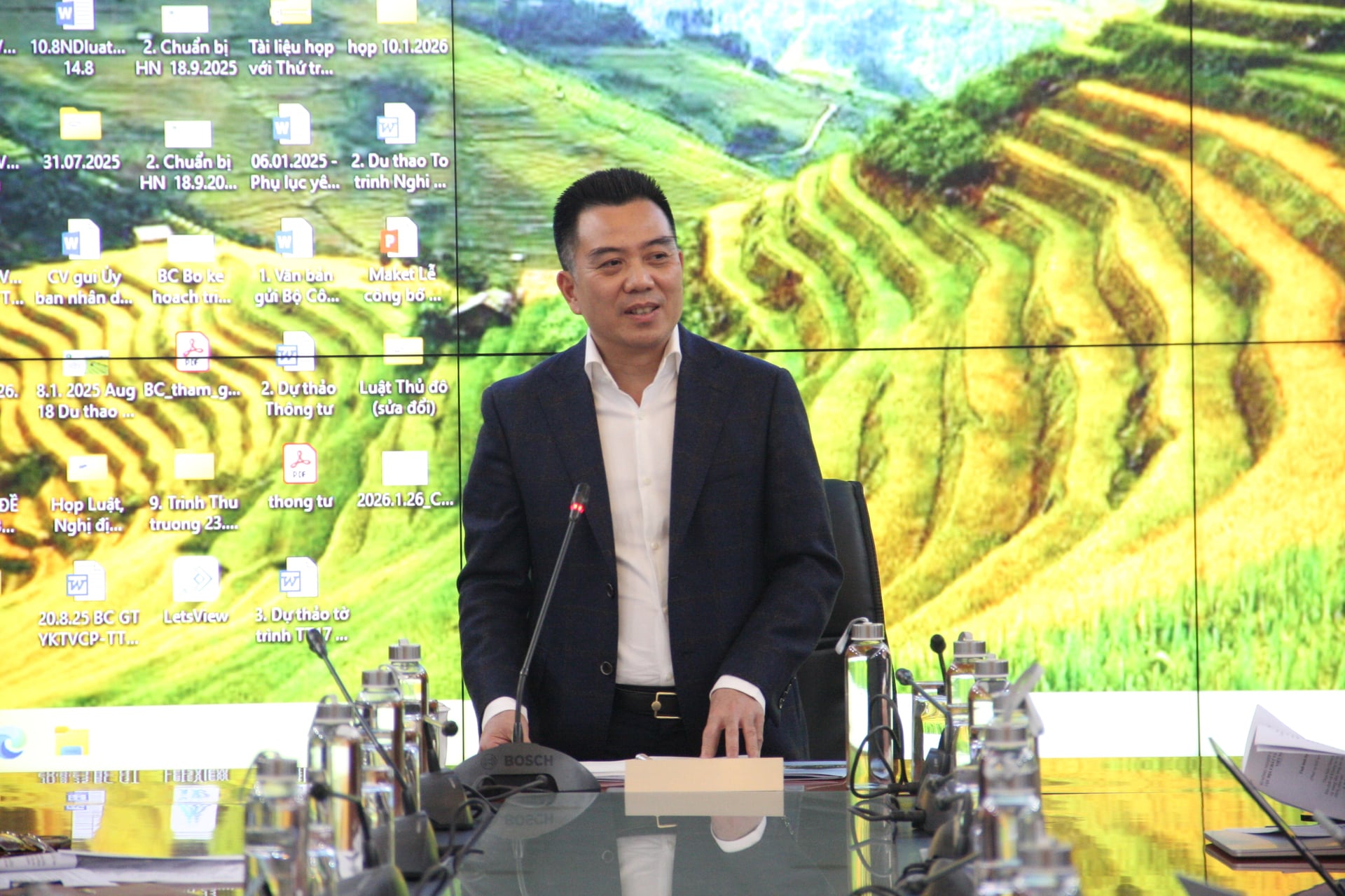 Thứ trưởng Bộ Nông nghiệp và Môi trường Đặng Ngọc Điệp phát biểu chỉ đạo tại cuộc hop. Ảnh: Mai Đan.