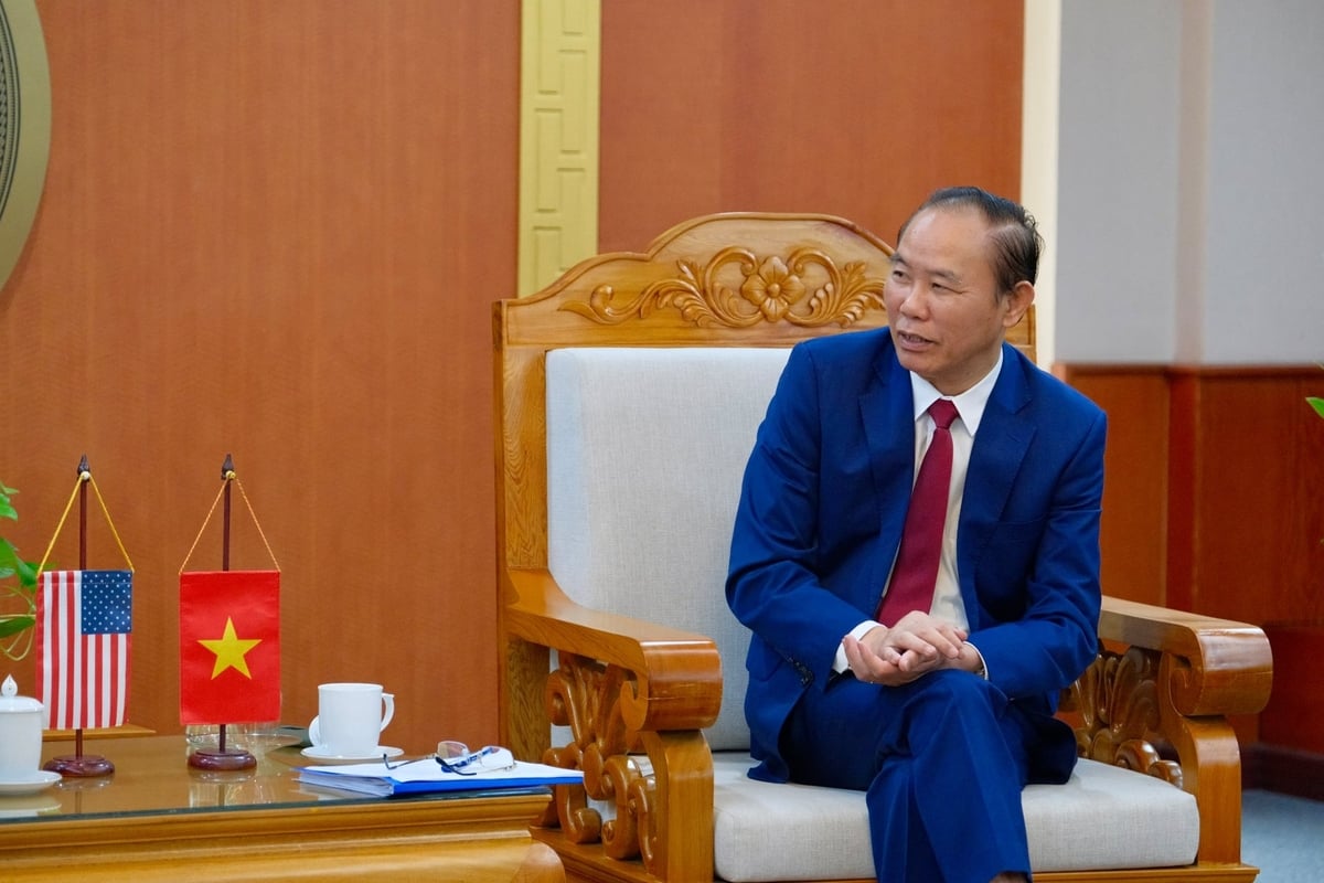 Thứ trưởng Phùng Đức Tiến kỳ vọng Việt Nam - Hoa Kỳ sẽ cùng kiên trì với tiếp cận Một sức khỏe trong các hoạt động hợp tác về y tế. Ảnh: Quỳnh Chi.